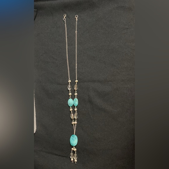 ELEGANT TURQUOISE AND SILVER TONE NECKLACE - Picture 7 of 10